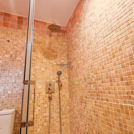 Apartment Royal